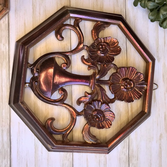 Set of Three Syroco Vintage Ornate Boho Wall Decor - Picture 4 of 12